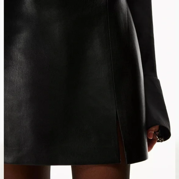 Aritzia Wilfred Patio Mini Skirt - Picture 2 of 6
